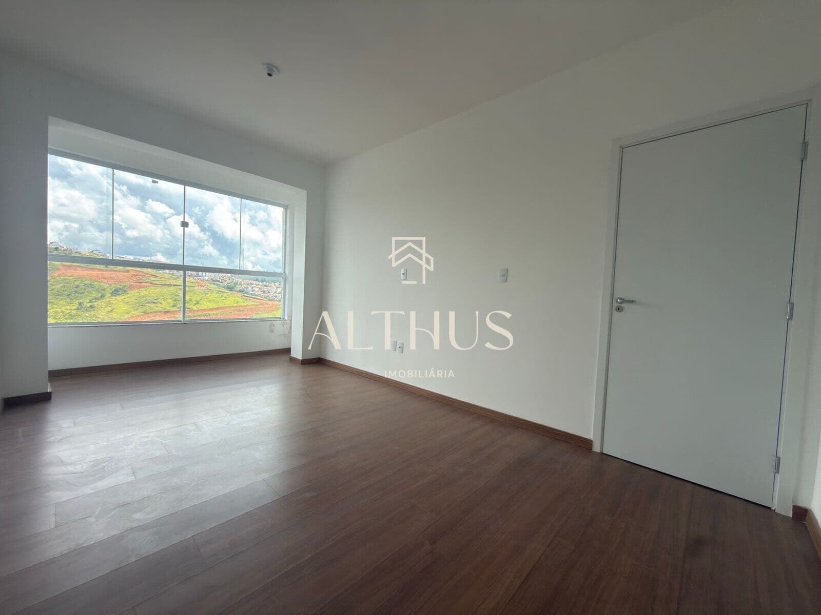 Apartamento em Poços de Caldas - Residencial Summer Ville