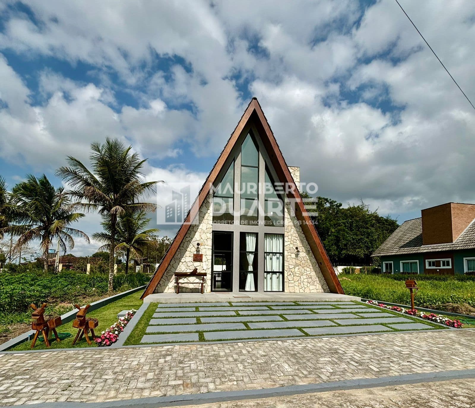 Cabana à Venda no Condomínio Monte das Cerejeiras em Bananeiras