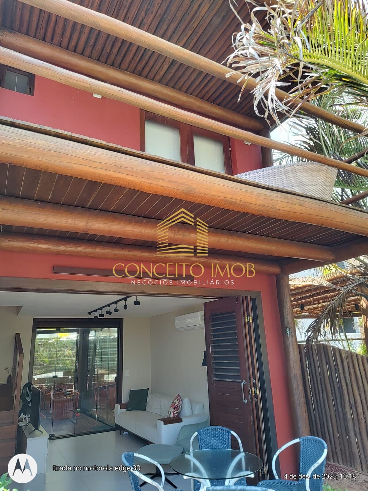 OPORTUNIDADE: VENDA FLAT PÉ NA AREIA EM ITACIMIRIM