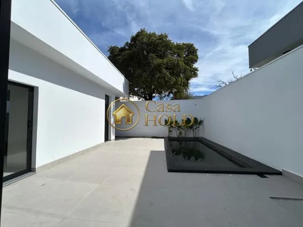 Casa nova e térrea à venda no Condomínio Splêndido em Uberlândia