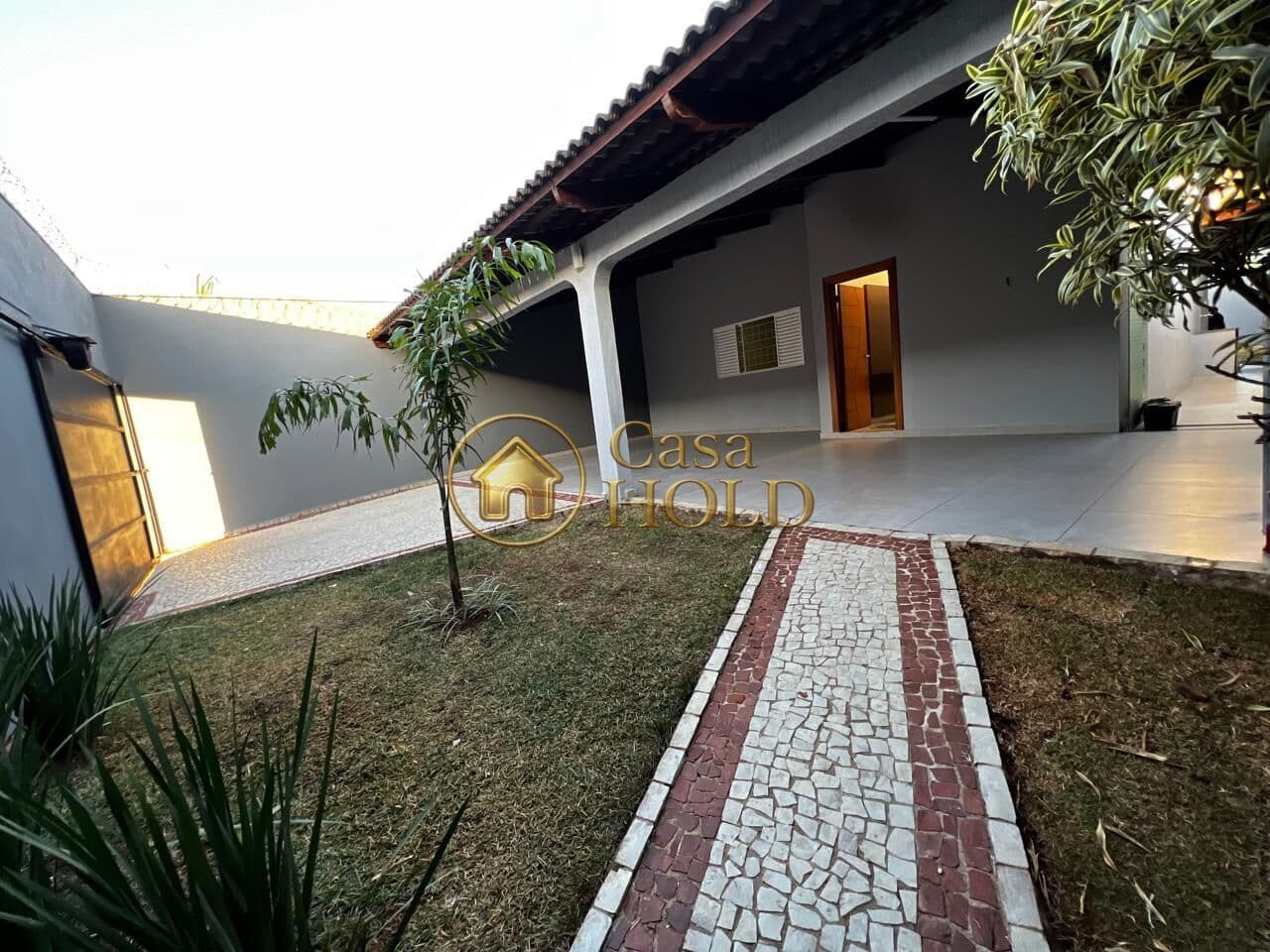 Casa no Bairro Martins com piscina em Uberlãndia/MG