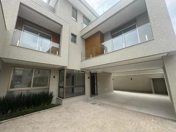 Casa em Curitiba - Boa Vista