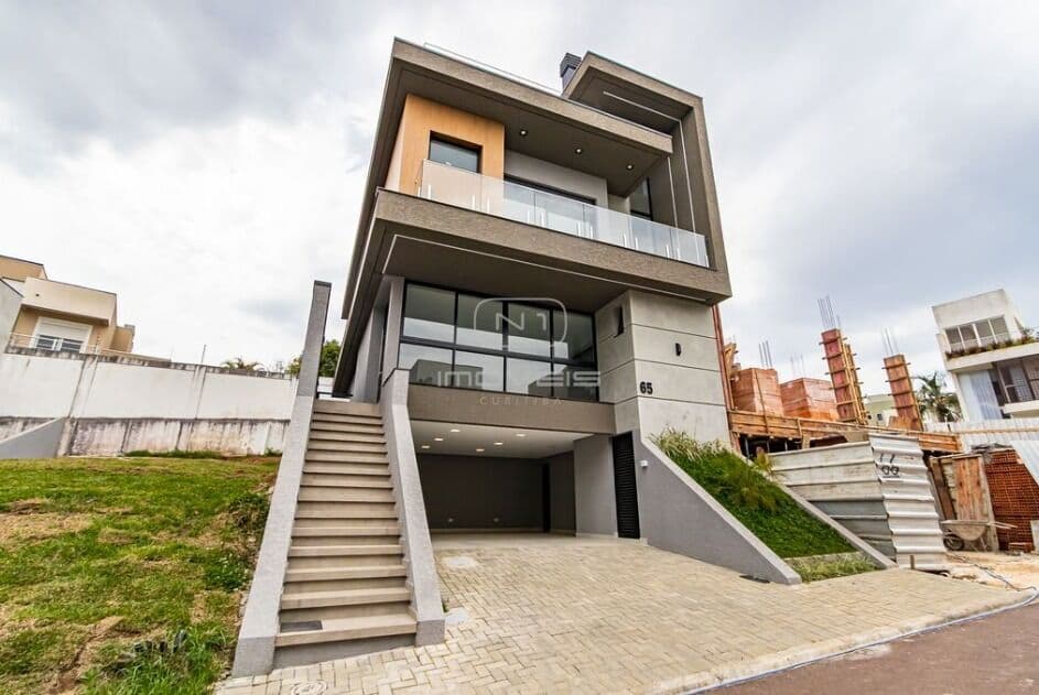 Casa em Curitiba - Bairro Alto