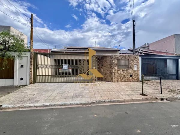 Casa em Indaiatuba - Jardim Regina