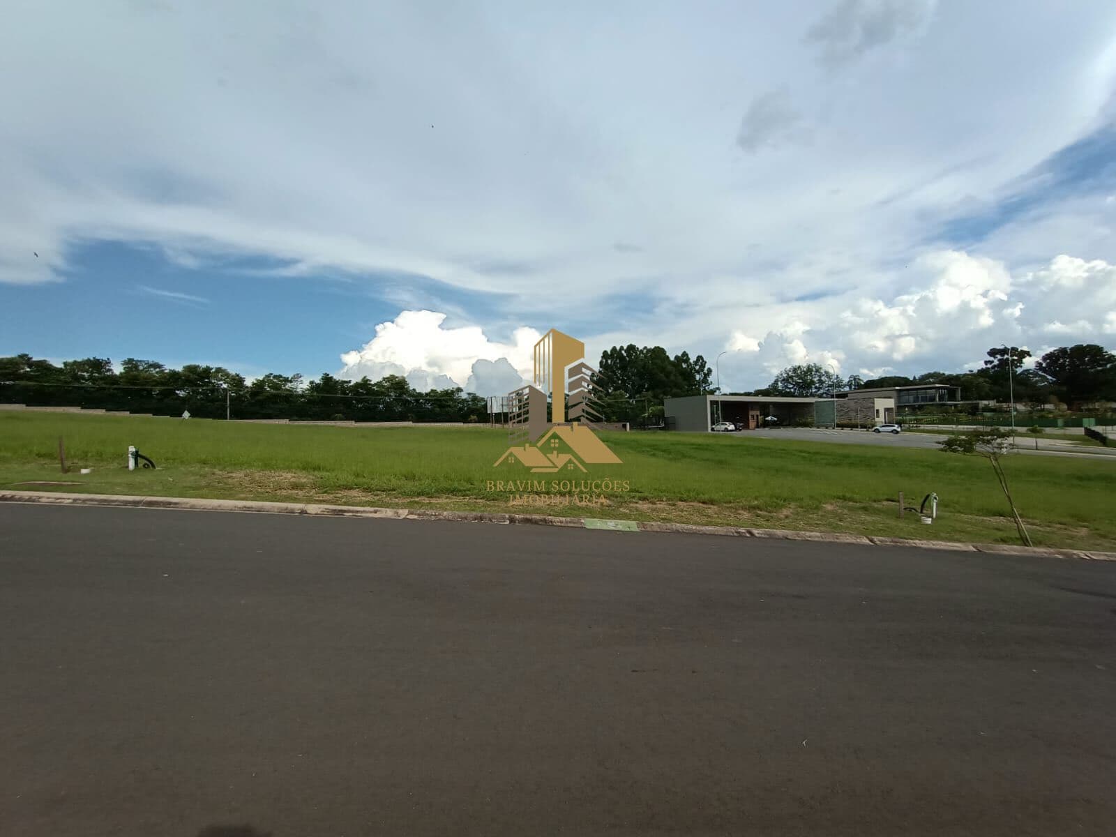 Lote/Terreno em Indaiatuba - Jardim Morumbi