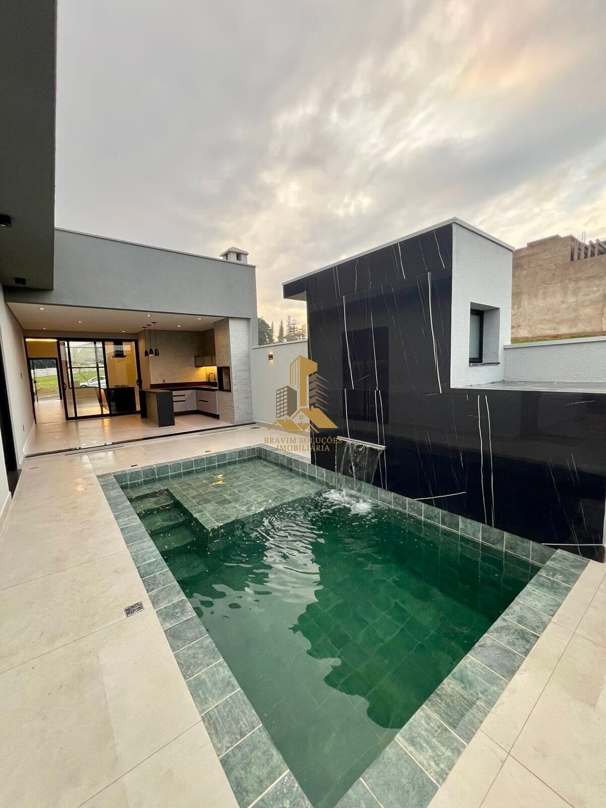 Casa em Indaiatuba - Chácara Alvorada