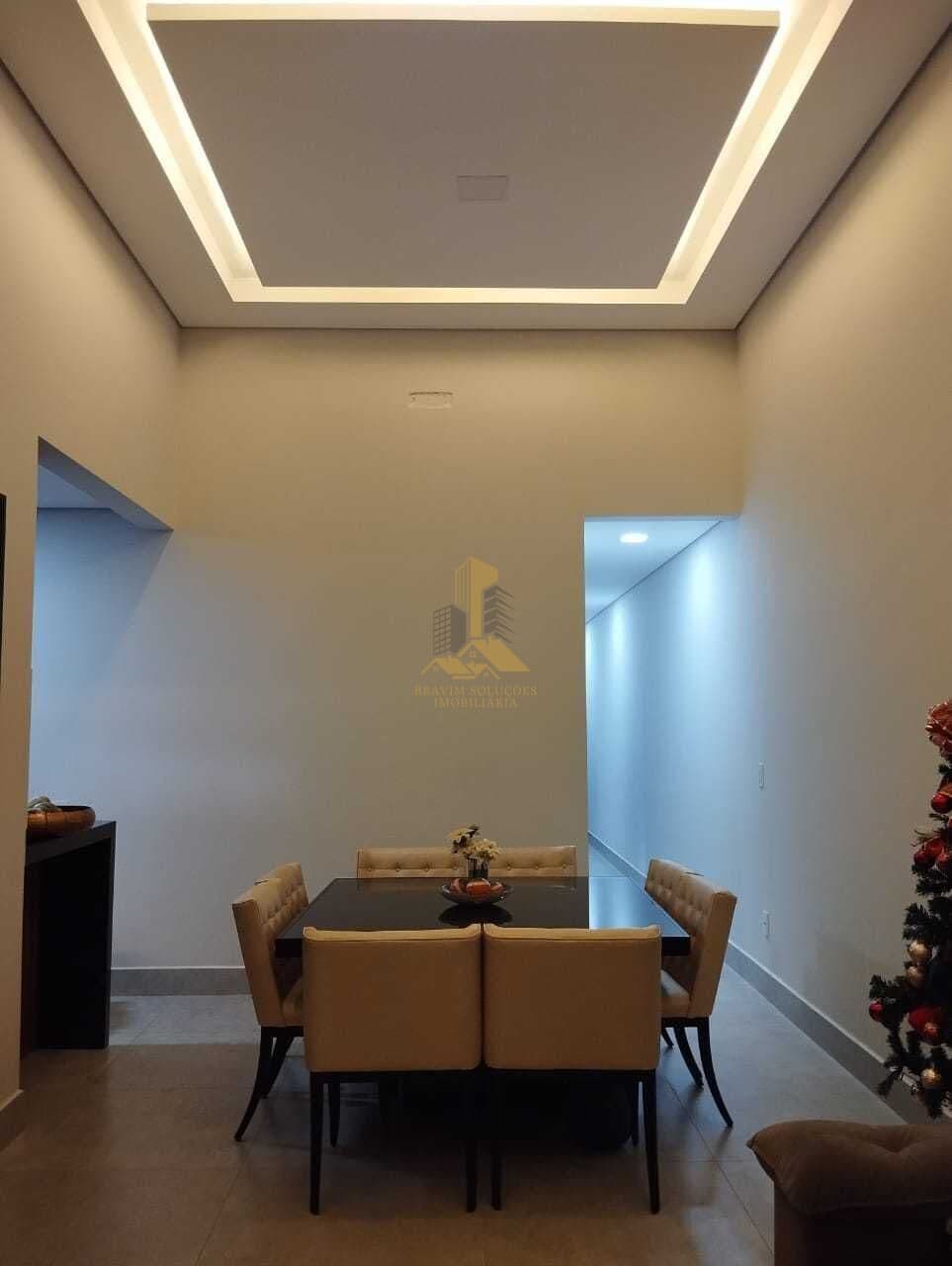 Casa em condomínio