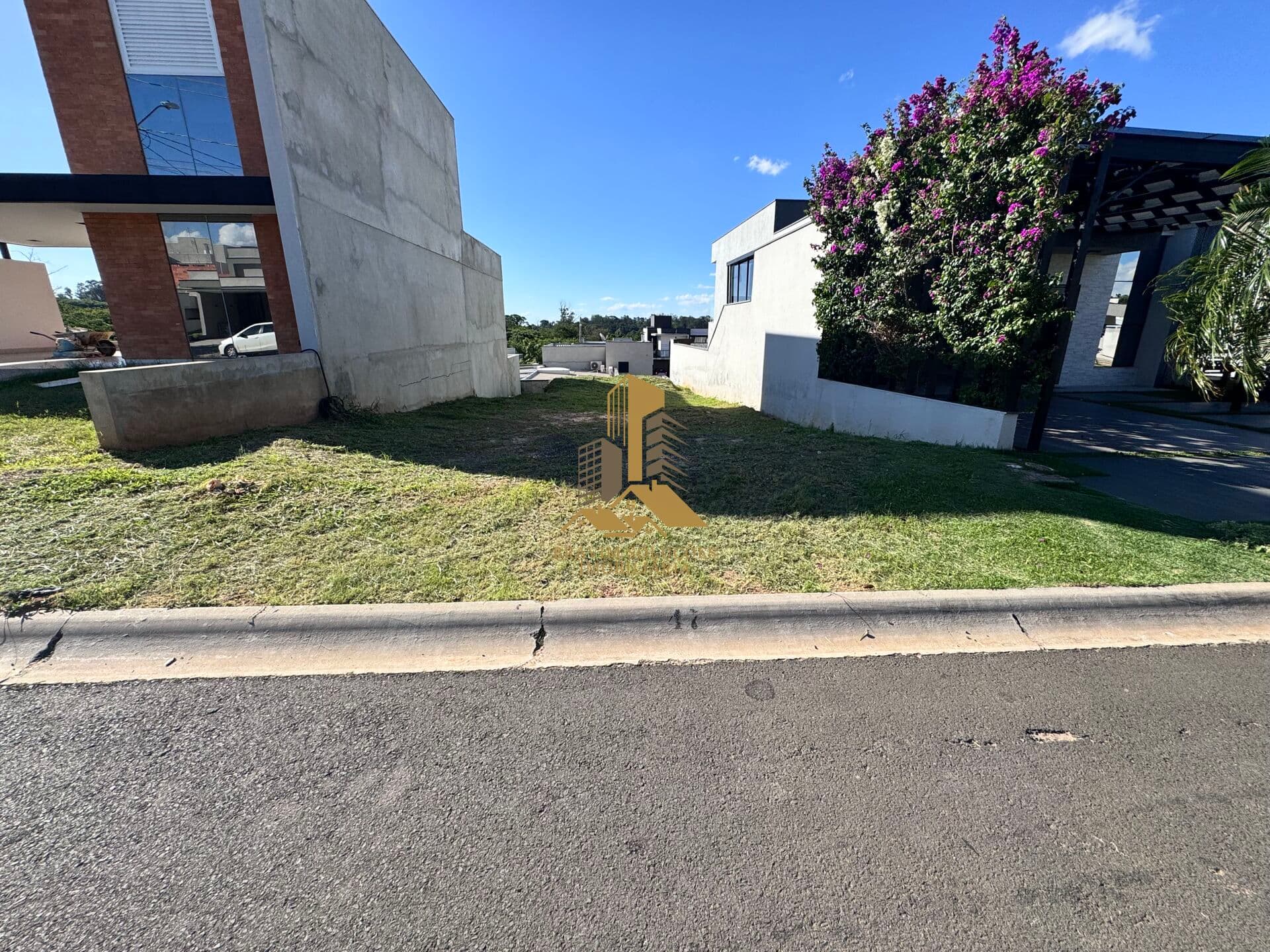 Lote/Terreno em Indaiatuba - Jardim Mantova