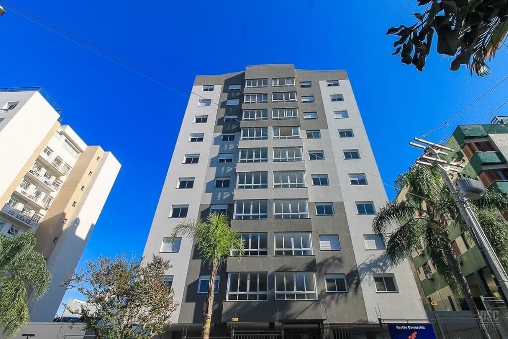Apart Garden, 2 dorm, sendo 1 suíte, 2 vagas, Petrópolis, Porto Alegre