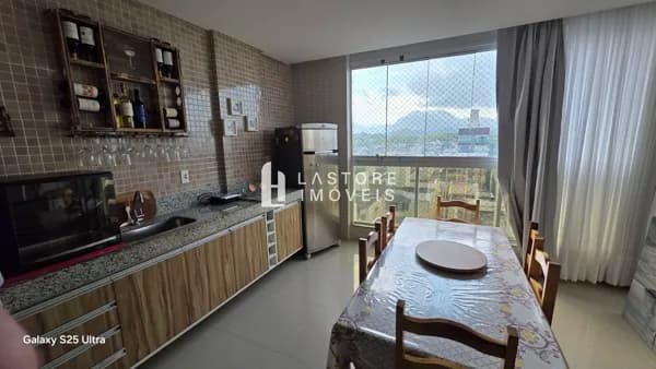 IMPERDÍVEL! APARTAMENTO Á VENDA NA AVENIDA PRAIANA, PRAIA DO MORRO