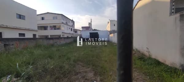 OPORTUNIDADE!! LOTE GRANDE E MUITO BEM LOCALIZADO