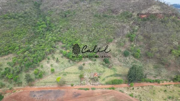 Sítio para pecuária com 6,90 hectares à venda por R$ 430.000,00 em Santo Antônio da Alegria/SP