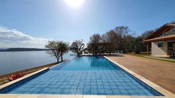 Rancho com 4 dormitórios à venda, 300 m² por R$ 5.000.000,00 - Centro - Delfinópolis/MG