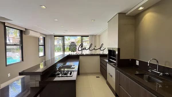 Casa térrea localizada no Condomínio Verona, com área gourmet e 514m² de construção - Ribeirão Preto/SP