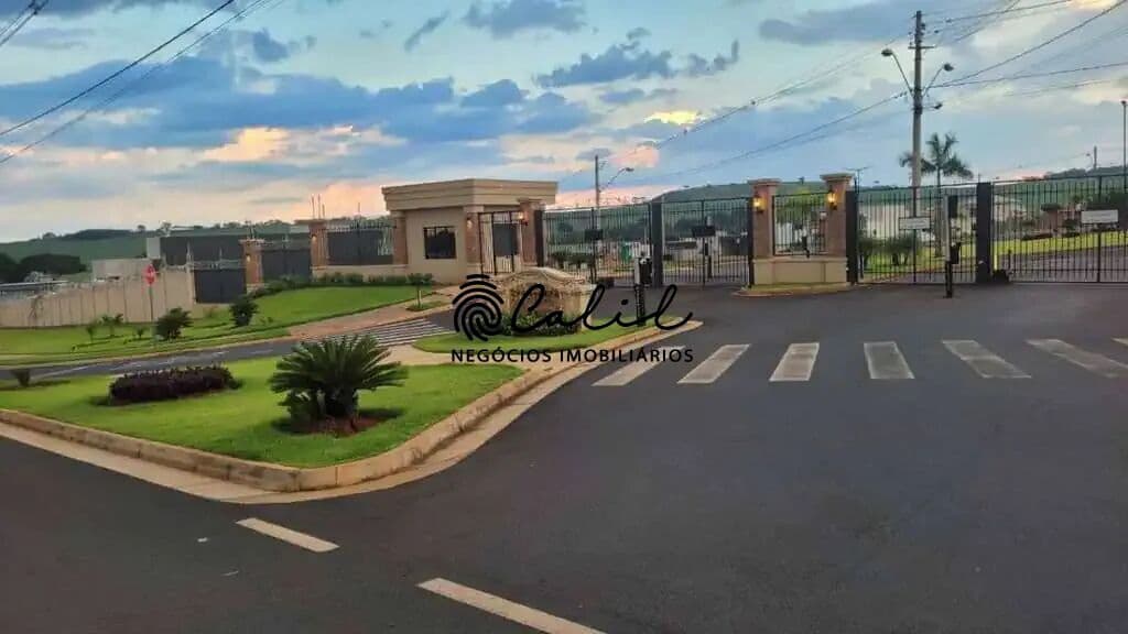 Terreno à venda no Condomínio Quinta da Mata II em Ribeirão Preto com 250m²