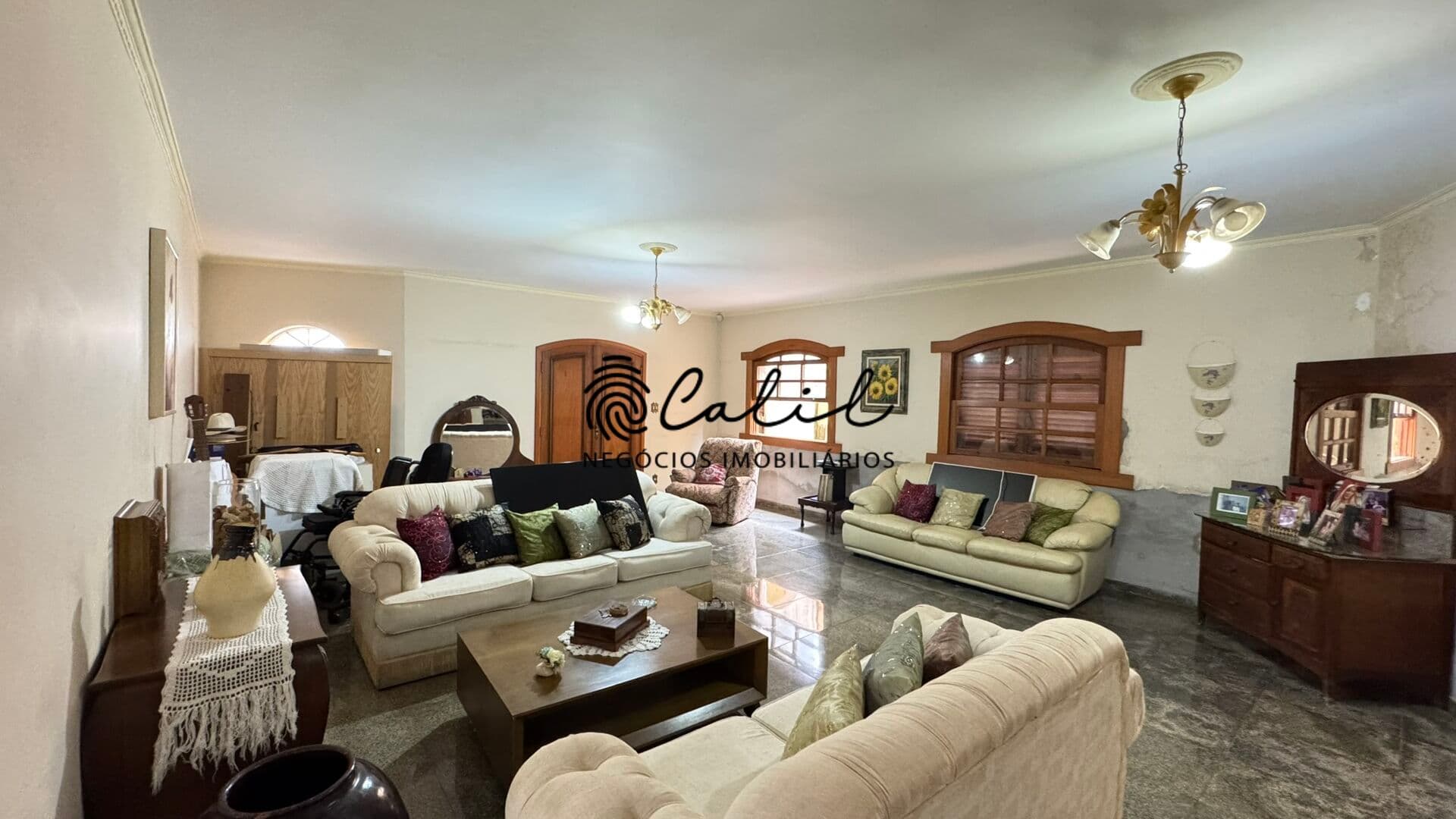 Casa 4 Dormitórios à Venda, 677m², R$ 1.600.000,00 - Ribeirão Preto\SP