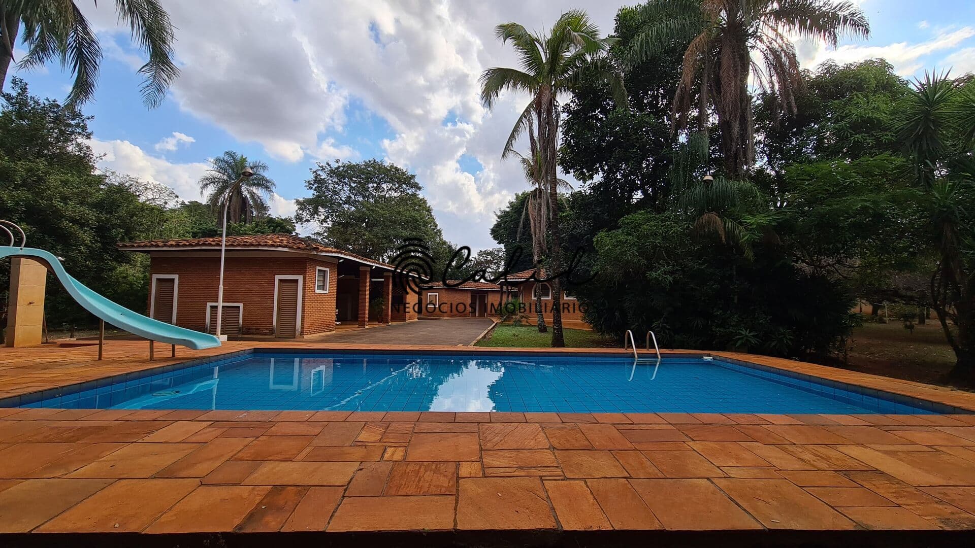 Chácara com 3 dormitórios, 10.000m² à venda por R$ 1.870.000,00 - Recreio Internacional, Ribeirão Preto/SP