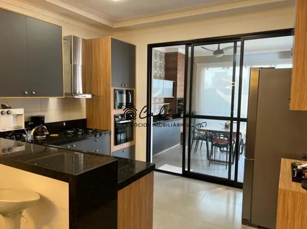 Casa térrea no Condomínio Reserva Imperial com 3 suítes