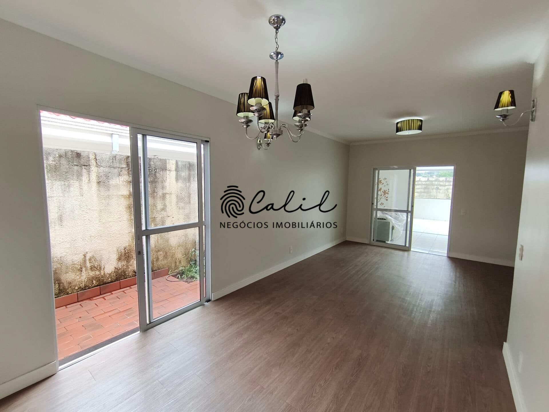 Casa no Condomínio San Remo I com 3 quartos e 1 suíte à venda por R$ 750.000,00 - Recreio das Acácias, Ribeirão Preto - SP