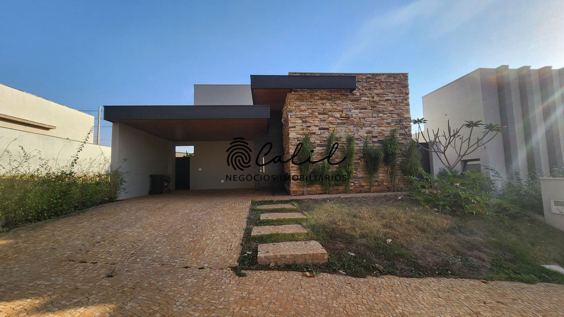 Casa térrea com 3 quartos (suítes), 188m² à venda por R$ 1.890.000,00 - Condomínio Terras de Siena, Ribeirão Preto/SP