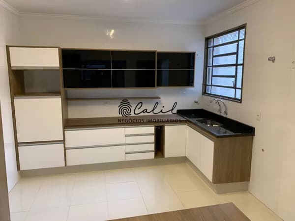 Apartamento para locação localizado no Jardim Paulista com armários planejados e 146,04 m²