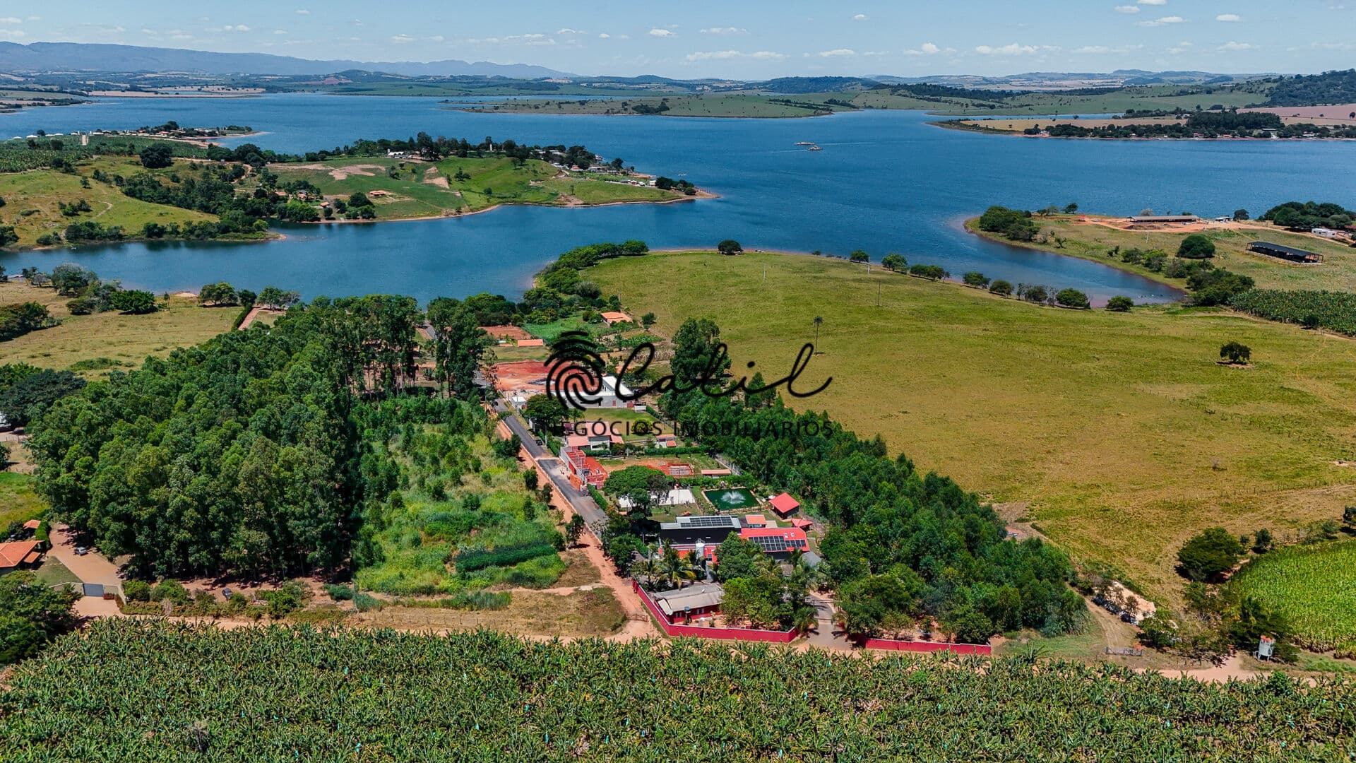Rancho 5 Dormitórios à Venda, 4.000m², R$4.500.000,00 - Delfinópolis\MG