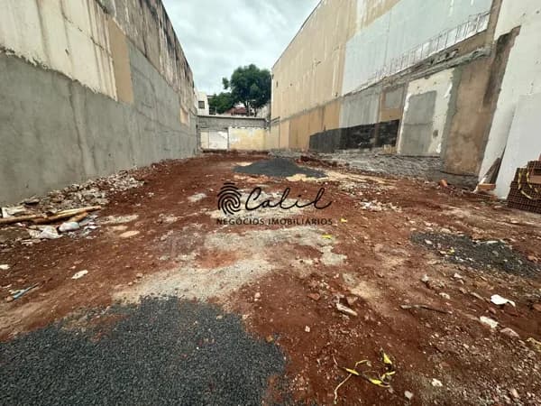 Terreno pronto para construção