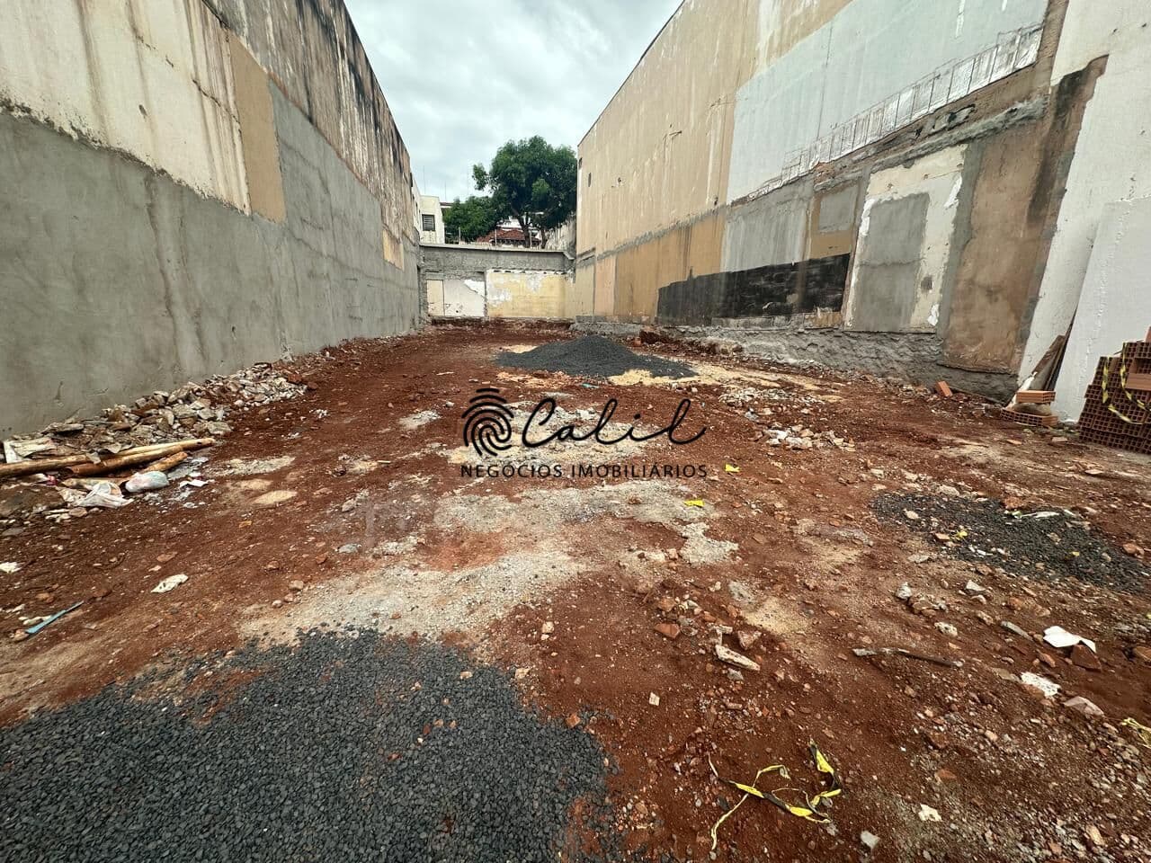Terreno pronto para construção