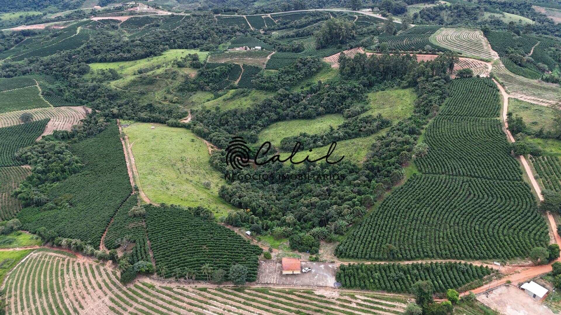 Fazenda Pecuária com 27,76 hectares à venda por R$ 4.000.000,00 - Jacuí/MG