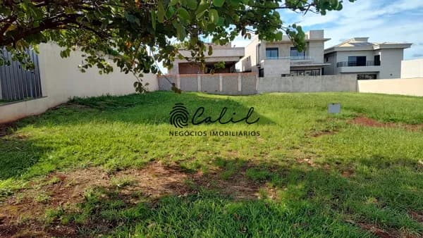 Terreno em Condomínio Residencial Alto do Castelo