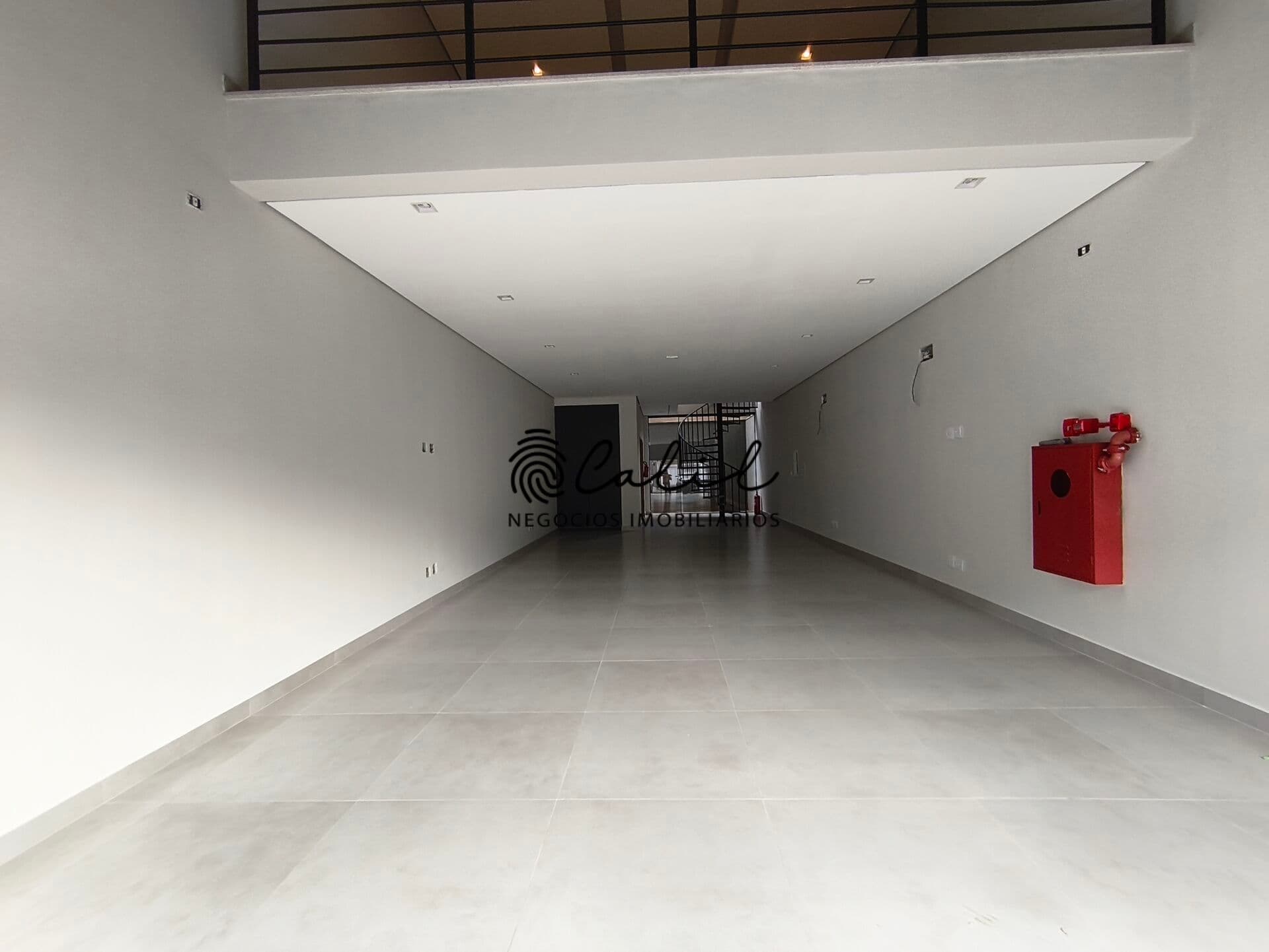 Salão Comercial para aluguel, 180m², R$ 9.000,00 -Jardim Botânico, Ribeirão Preto\SP