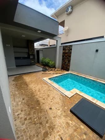 Casa Térrea de esquina com 165 m² e 3 suítes no Vila Romana R$ 1.280.000,00