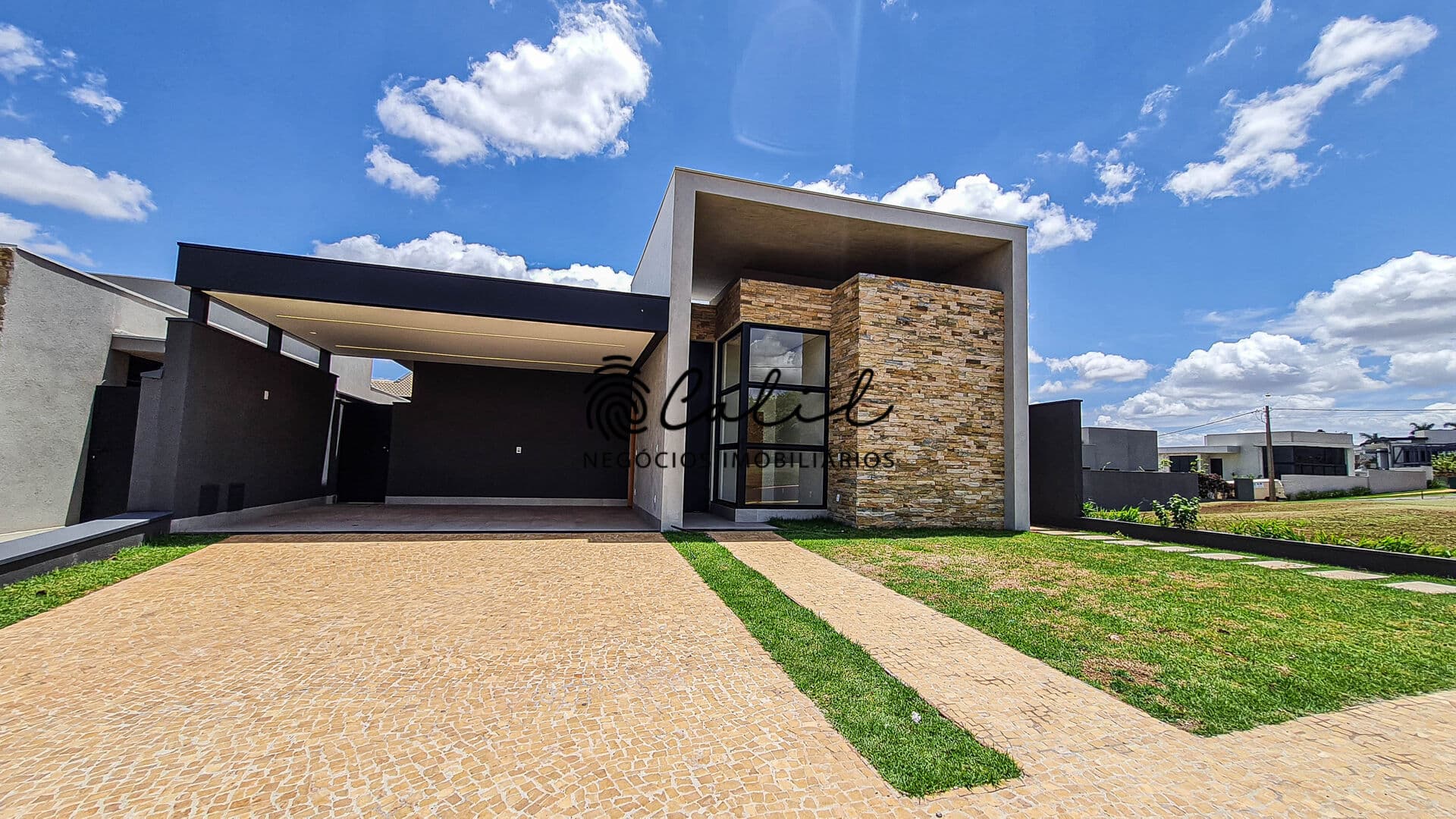 Casa térrea com 3 suítes, 204,73m² à venda por R$ 1.790.000,00 - Condomínio Alto do Castelo, Ribeirão Preto/SP