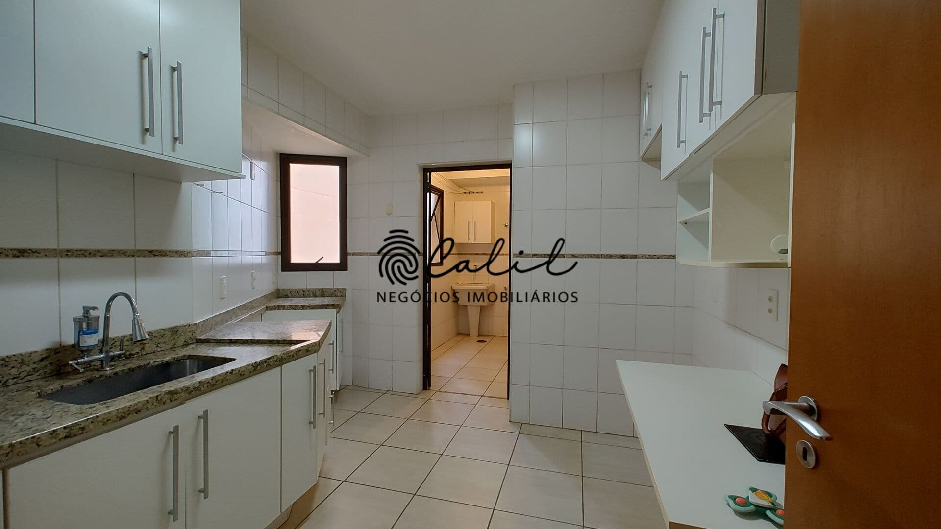 Apartamento á venda com 135m² - localizado no bairro Jardim Botânico, no Condomínio Tangará - Ribeirão Preto/SP
