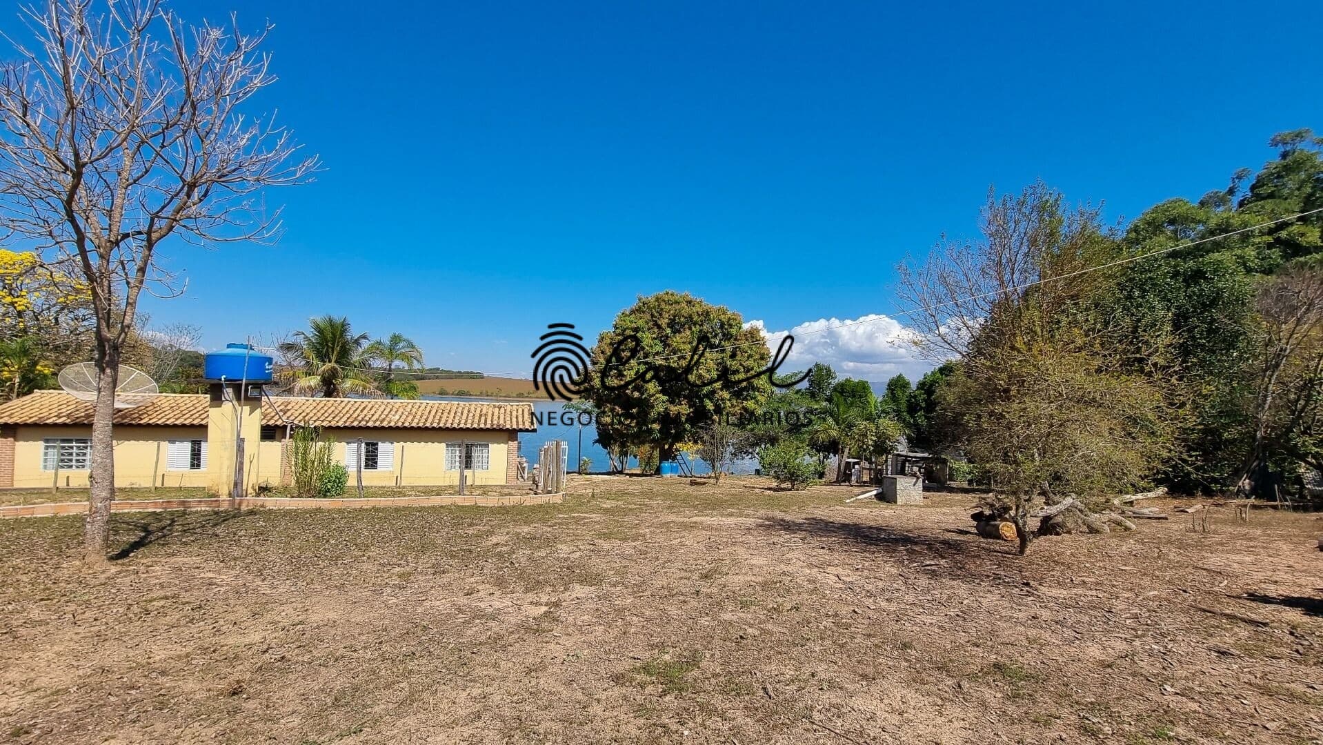 Rancho com 2 dormitórios à venda por R$ 1.200.000,00 - Centro - Delfinópolis/MG