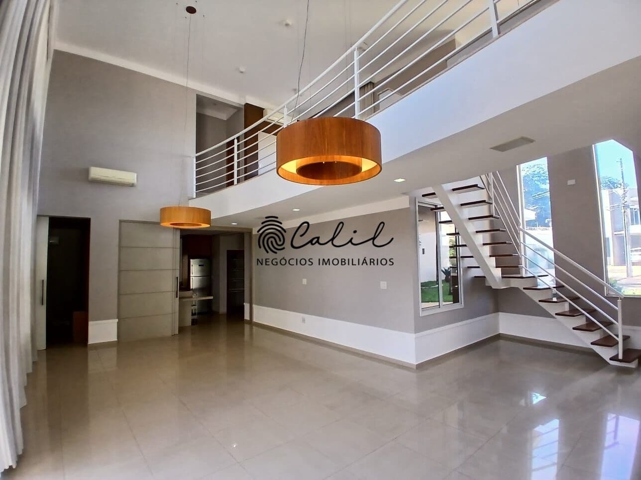 Sobrado em condomínio no Jardim Nova Aliança Sul com piscina aquecida e varanda gourmet, 261,54 m² de construção