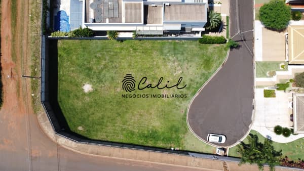 Terreno à venda, 792 m² por R$ 345.000,00 - Parque Planalto - Araraquara/SP