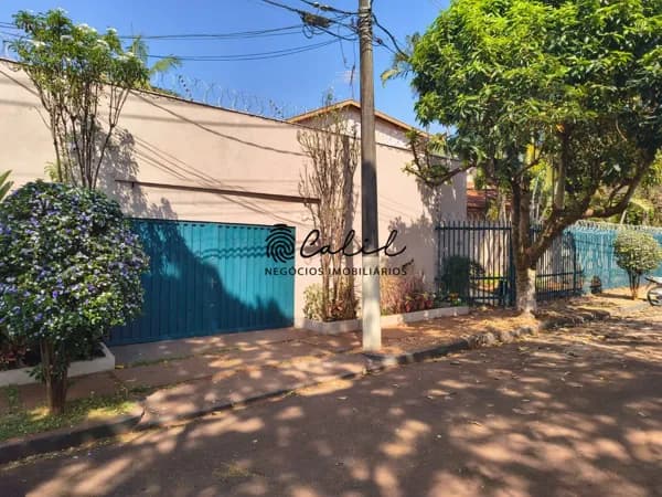 Casa com 3 quartos (1 suíte) à venda, 270m² por R$ 900.000,00 - Jardim Recreio - Ribeirão Preto/SP