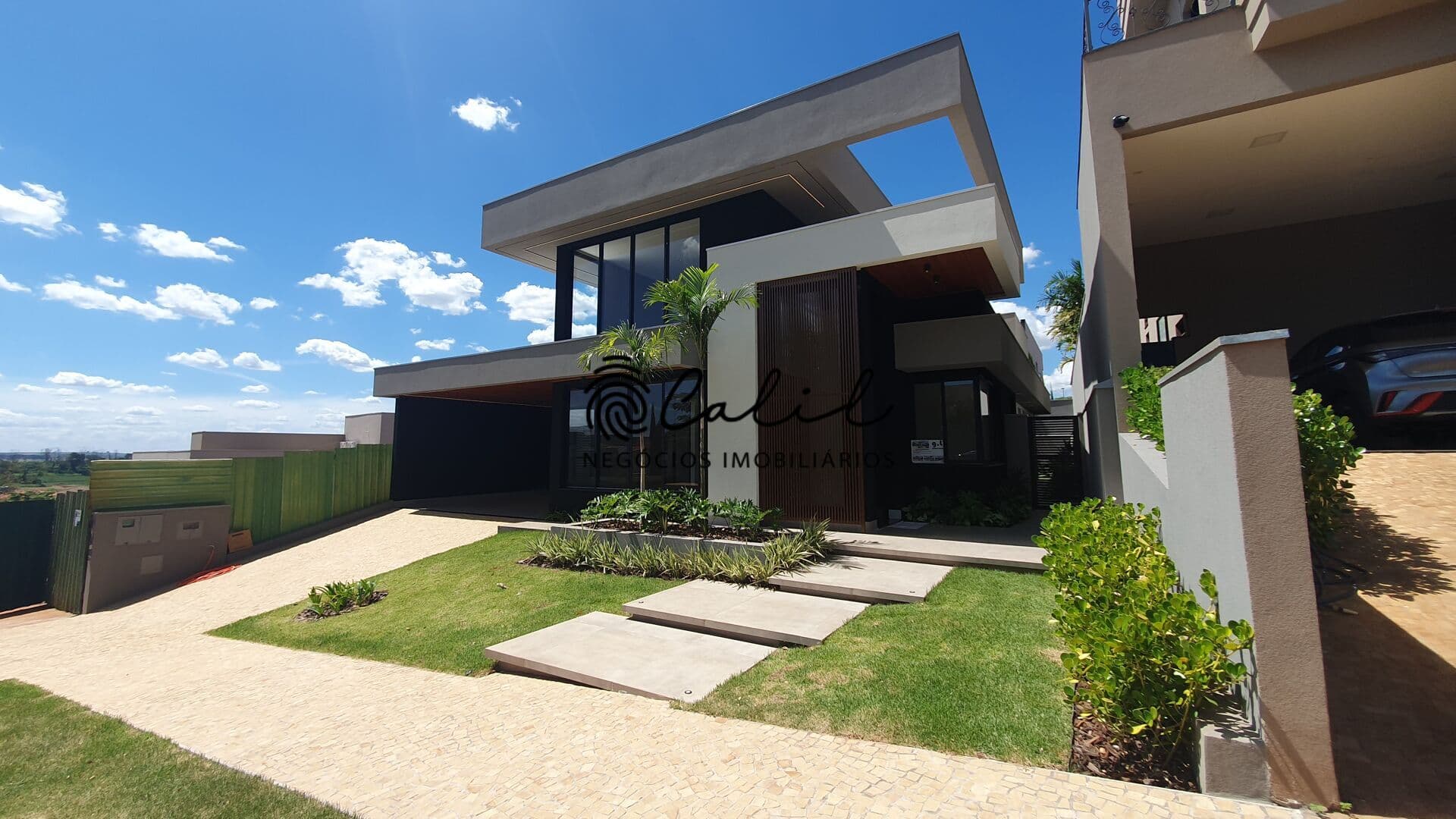 Casa térrea com 3 suítes, 249 m² à venda por R$ 2.730.000,00 - Condomínio Terras de Siena, Ribeirão Preto/SP