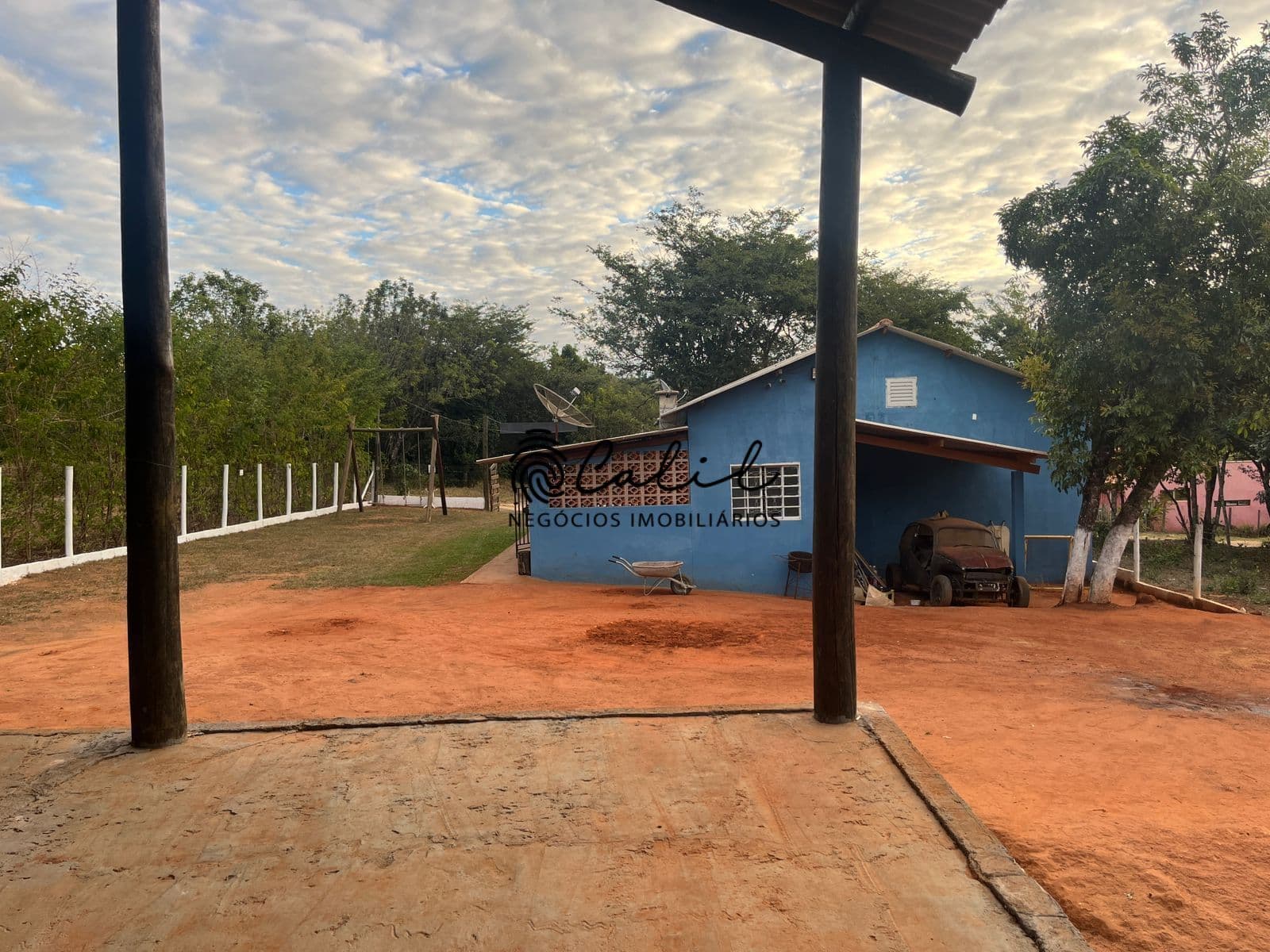 Chácara com casa sede e casa de caseiro, com 1000m² à venda por R$ 350.000,00 - Condomínio Cachoeira, São Sebastião do Paraíso/MG