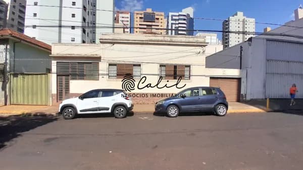 Casa com 6 dormitórios à venda, 220 m² por R$ 670.000,00 - Centro - Ribeirão Preto/SP