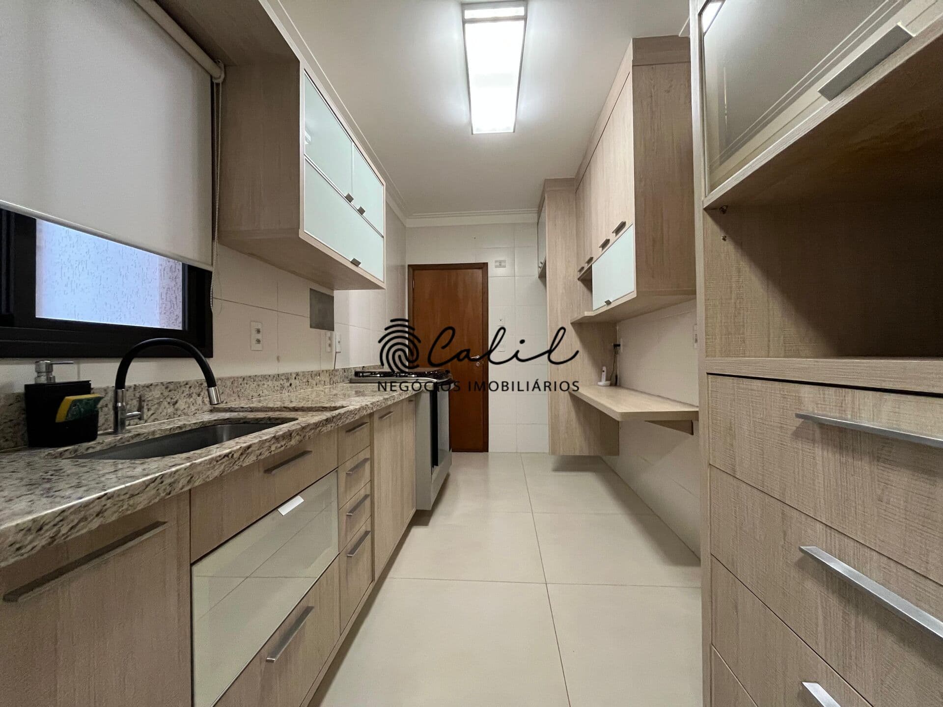 Apartamento com 3 quartos ( 2 suítes ), 112 metros quadrados tros quadrados , Aluguel 4.200,00 - Nova Aliança, Ribeirão Preto/SP