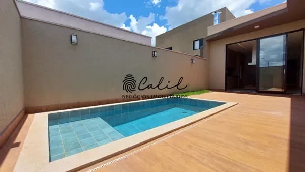 Casa térrea em condomínio com 186 m² por R$ 1.350.000,00