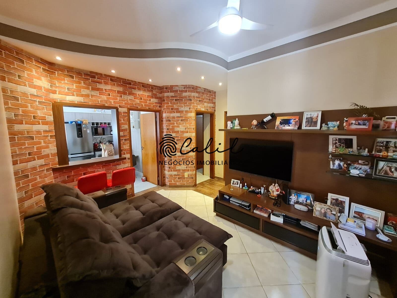 Apartamento térreo com quintal privativo no Jardim Botânico, Edifício Romana, 63m²