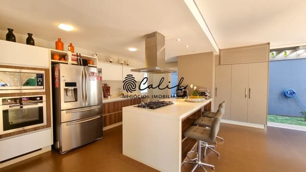 Casa à venda no Condomínio Ipê Amarelo, com 488m², 4 quartos (4 suítes) – Vila do Golf, Ribeirão Preto/SP