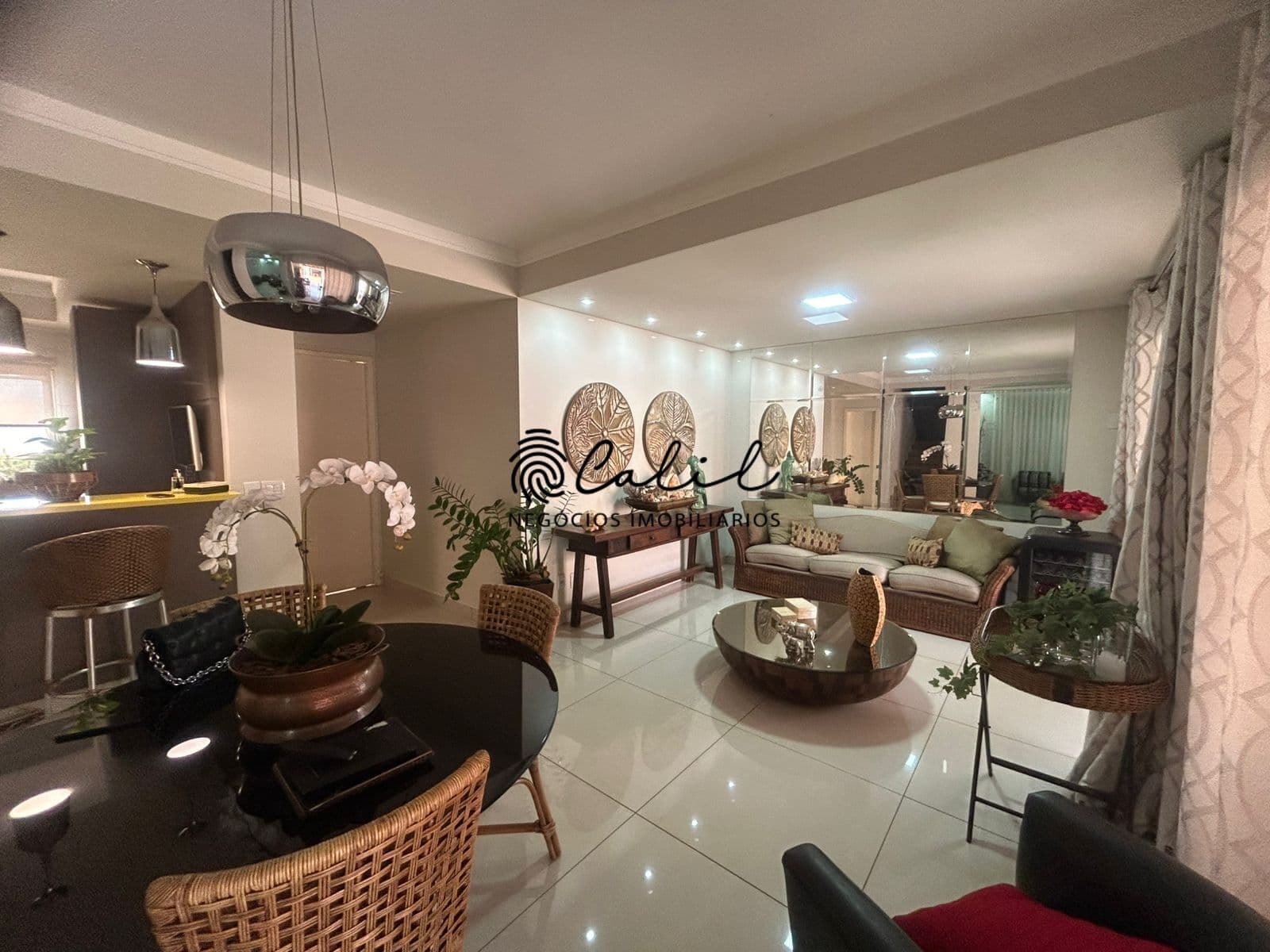 Casa à venda no Condomínio Residencial Santa Helena, 265m², 3 quartos (3 suítes) – Bonfim Paulista, Ribeirão Preto