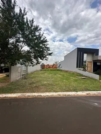 Terreno em condomínio com 300m² à venda por R$ 320.000,00 - Condomínio Valencia - Ilha Gracia, Ribeirão Preto/SP