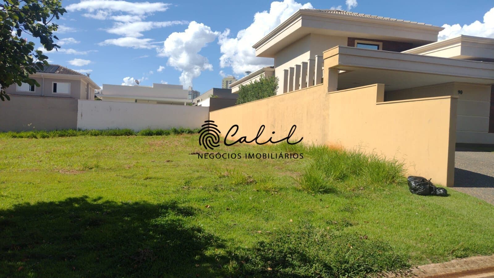 Terreno localizado no condomínio no Nova Aliança Sul por 750.000,00, com 360 m² - Ribeirão Preto/SP