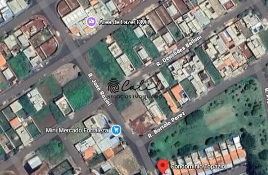 Terreno de esquina Jardim Fortaleza com 304 m²