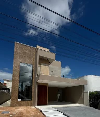 Casa Alto Padrão em Dix-Sept Rosado, Mossoró/RN